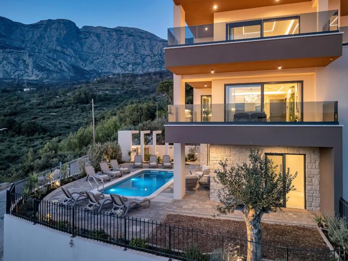 Blue Dream - La Luna Residence