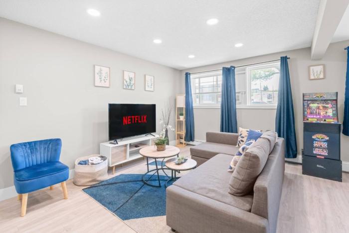 Elegant Living in a 1-Bedroom Suite