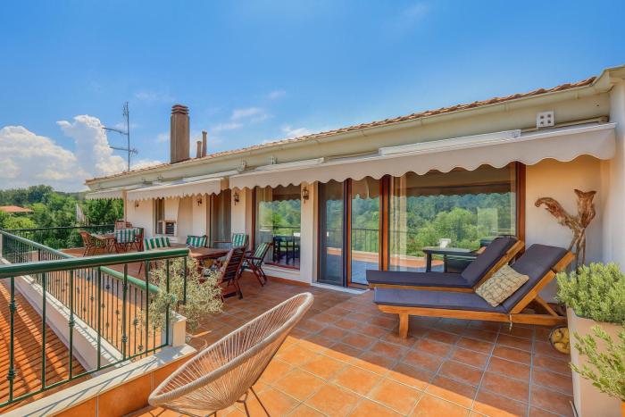 Villa Acropolis Serres With Parking Next to Center