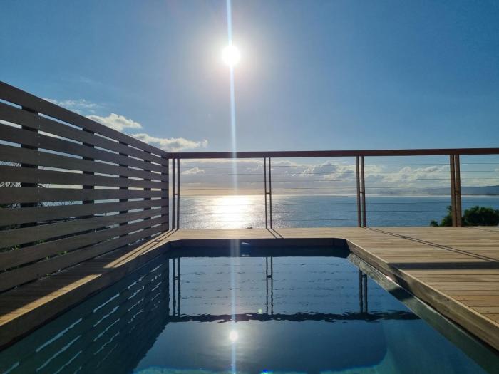 75 Protea 4 Bedroom Holiday Home for 8 with Private Pool and Ocean Views