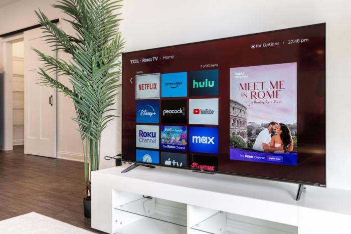 Your Cozy 2BD Whitestown