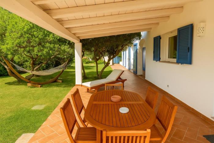 Seaside Elegance 50m from the Beach