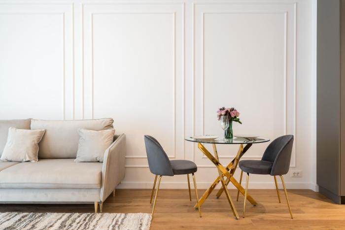 Golden 1 king BR Entire APARTMENT in One Cotroceni