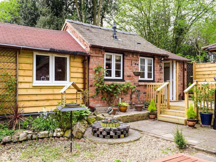 Woodcarvers Cottage