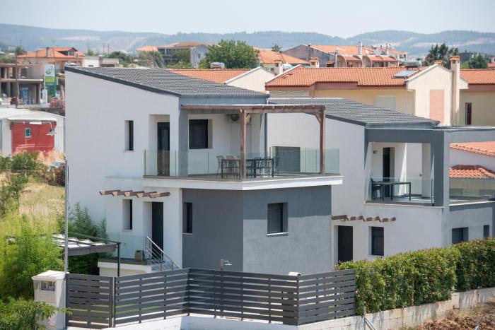 Asteria Mare by Aetherion Studios & Suites