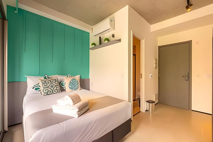 Studio ao lado metrô Paraíso