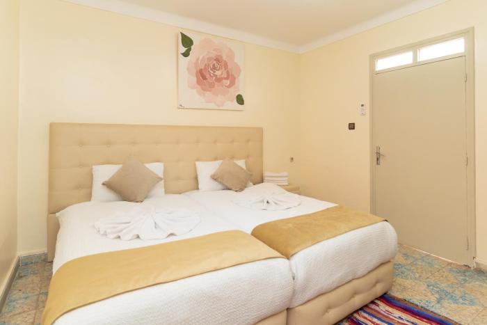 Riad Hbibti Authentic Moroccan Stay with Rooftop Jacuzzi