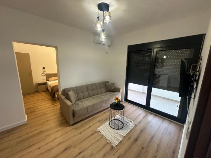 Vhtwins apartment