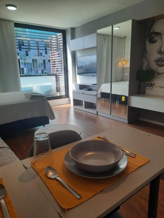 Hermoso Studio 609 con balcón en You by Smart Studio