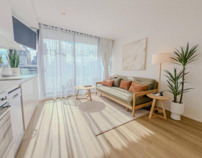 The Loft City Views, Tram & Gardens at Door