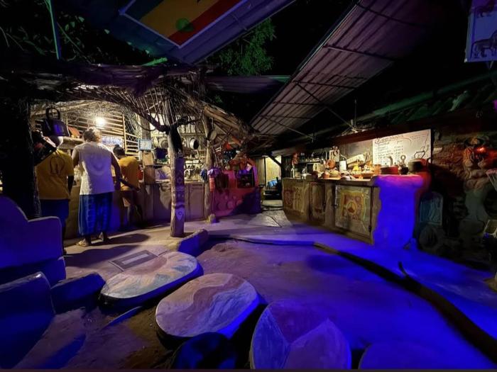 Yala Jungle humbhaha hostel