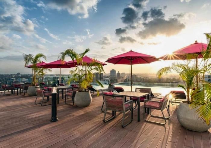 El Mufasa Skynest - Urban Luxury with Balcony, Infinity Pool, Gym & Sauna