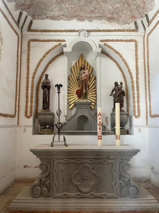 Residencia en Querétaro, con hacienda restaurada