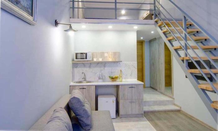 Yaroslaviv val apartment