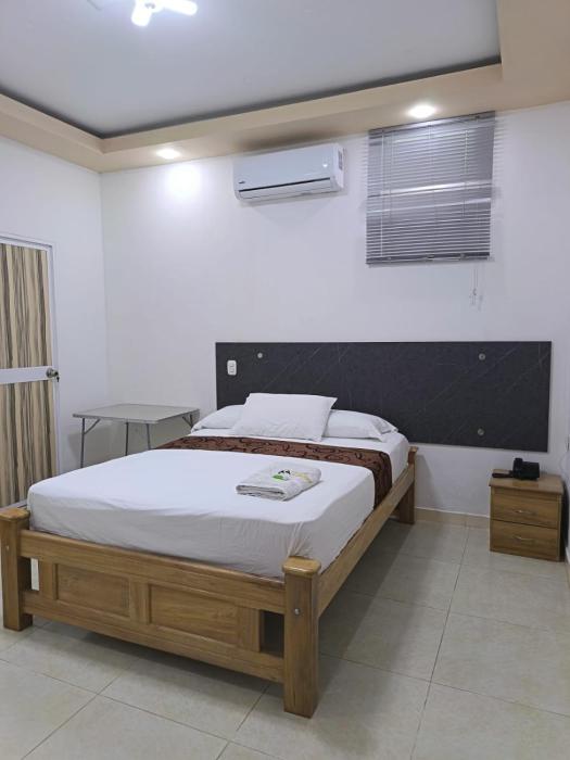 HOTEL d ROHI