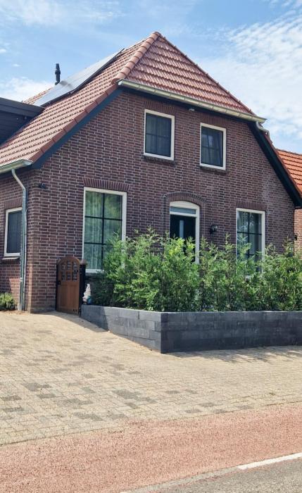 tNest Middelaar