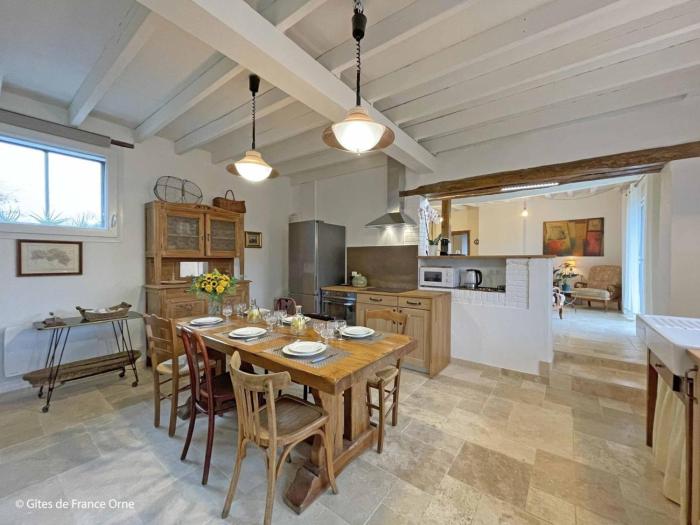 Maison de campagne rénovée, animaux acceptés, wifi - FR-1-497-195