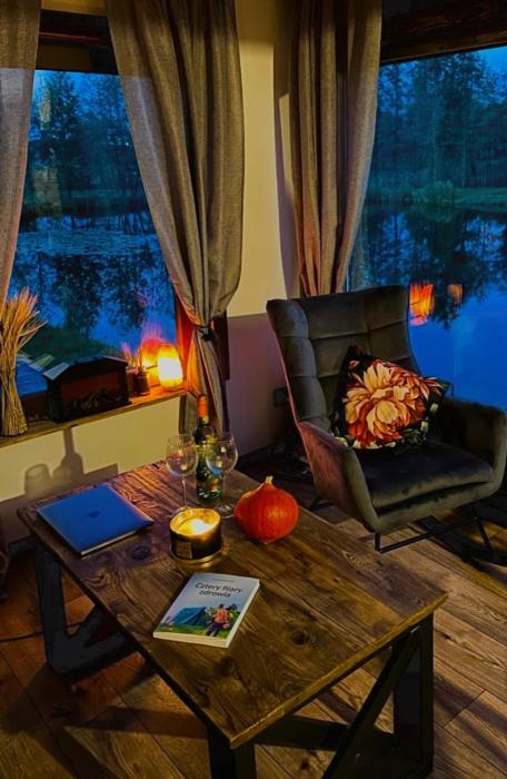 Domek w drzewach Ostoja