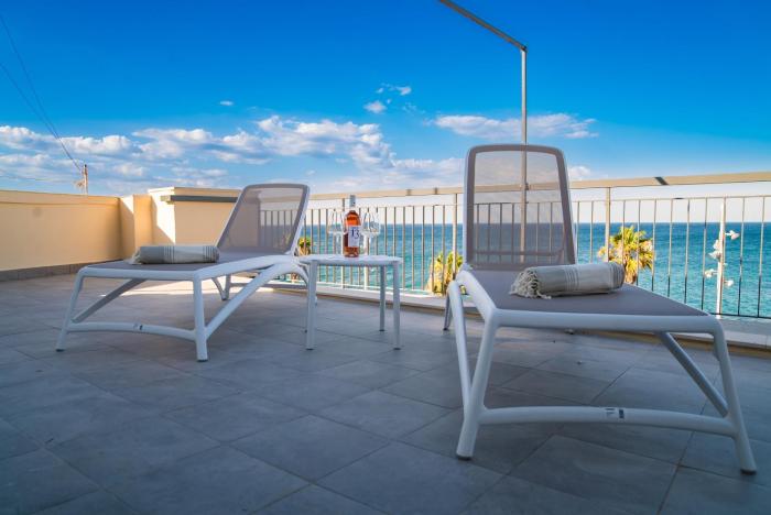 DIMORA CATERINA - Suite Apartments & Sea View