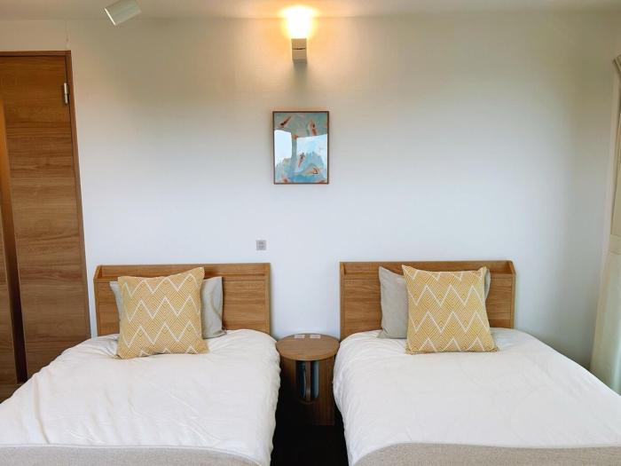 401 湘南の海を満喫 駅近 ビーチ徒歩圏 専用バスルーム付ツインルーム