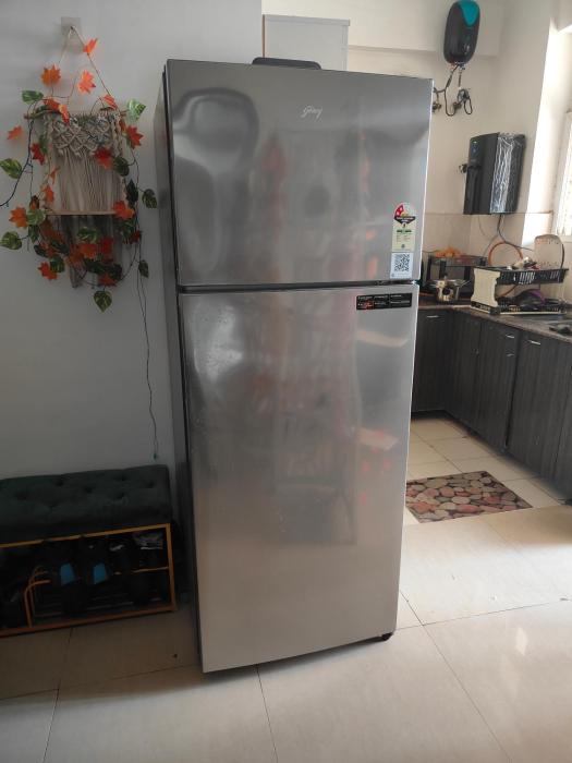 Homely stay in Noida