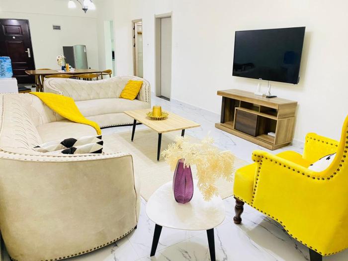 supreme living apartments with amazing city views, fully equipped gym, ample parking space and proximity to major shopping malls