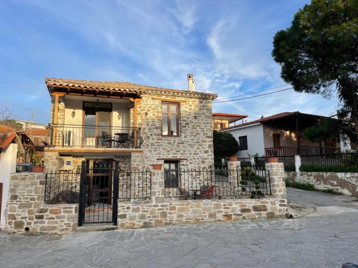 Villa Stavros Nikiti by BookVillaEU