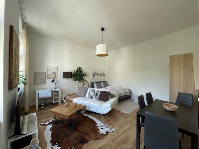 CITY&MORE-13 Bezauberndes Apartment mit Altbauflair!