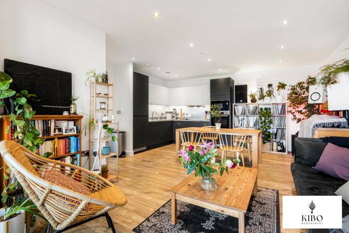 Penthouse Hackney Wick with Balcony, gym, rooftop