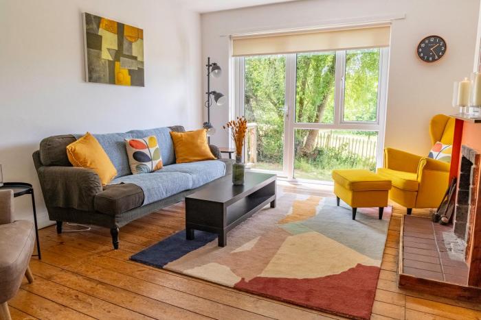 Secluded 3 bed cottage in private parkland