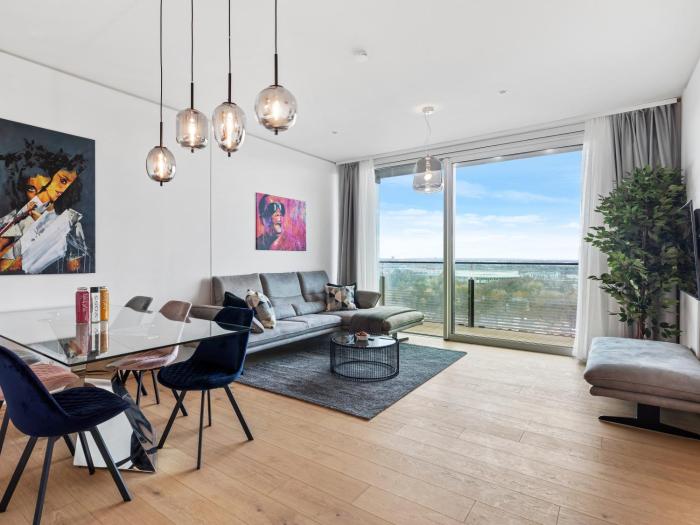 Nikos Luxury Penthouse Apartments - District 3