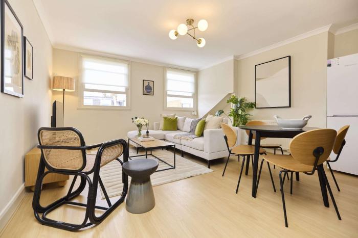 Finsbury Park Two-Bed Split-Level Flat
