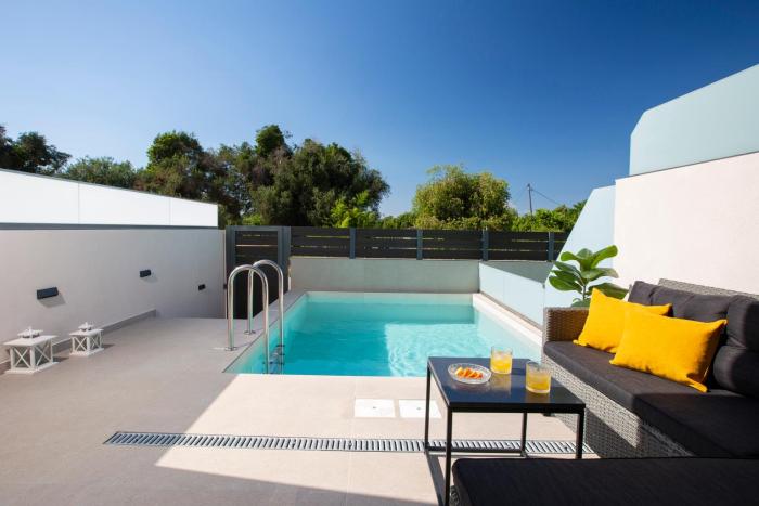 Elysian Luxury Suite