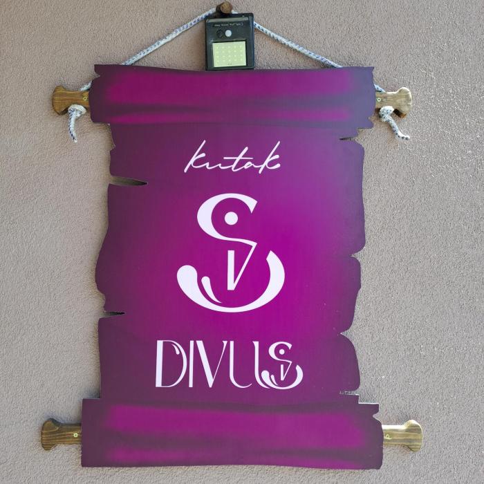 Studio apartman "Kutak DIVUS"