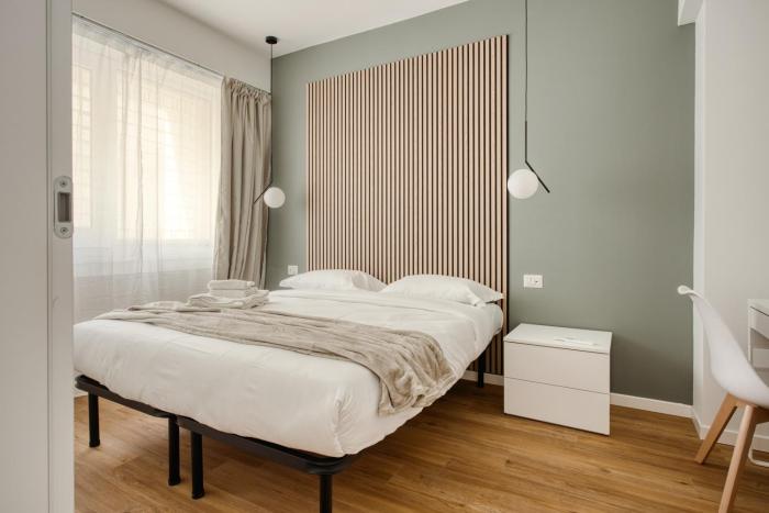 Hostmate - Milano - Imperias Serenity - Romolo