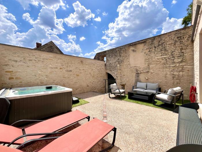 Maison avec jacuzzi - Village paisible Sacy - LES NARCISSES