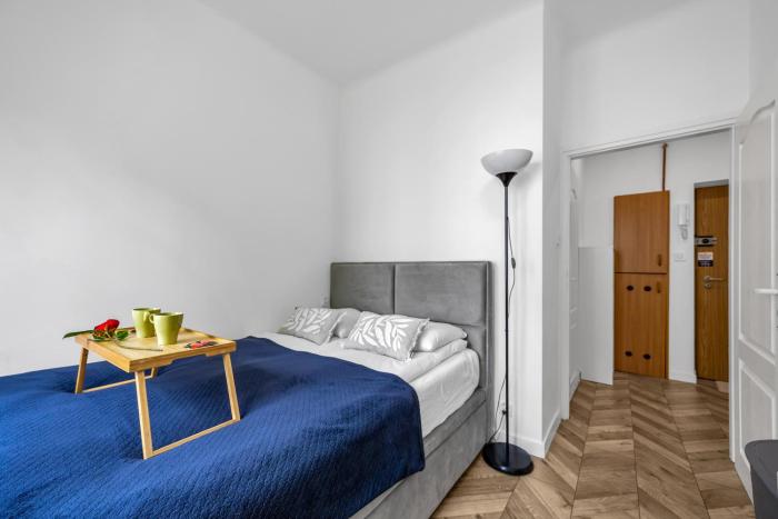 Bokserska Apt - Chopin Airport Nerby - by Rentujemy