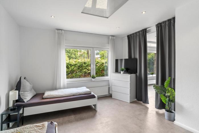 RU01 Wohnung mit Terrasse!