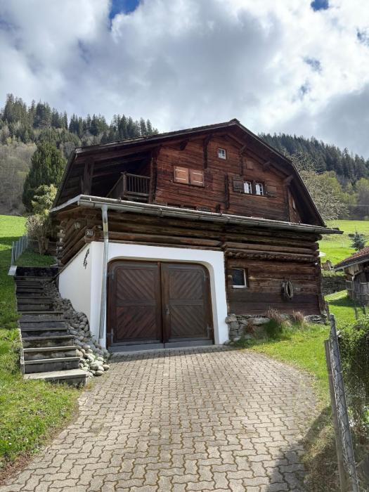 Casa Cavardiras - Historic Chalet from 1862