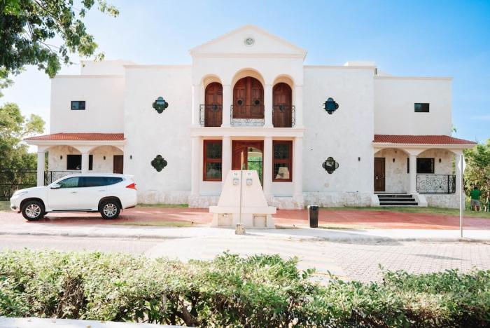 Villa Luxury Cissne -Vive el encanto en la Riviera Maya