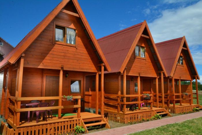 Morskie Chatki DOMKI Z 2 SYPIALNIAMI I SALON w USTRONIU MORSKIM