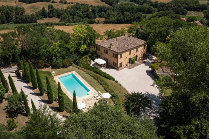 Villa Ginevra - Modern Design & Private Pool