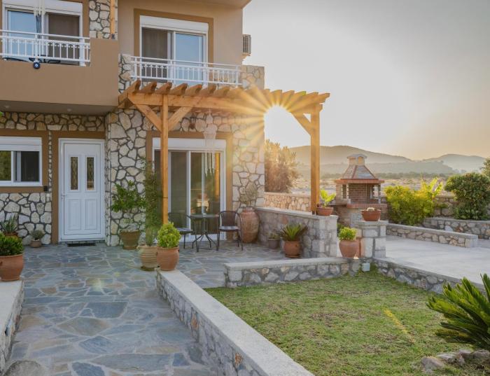 Electi Apartments Charaki