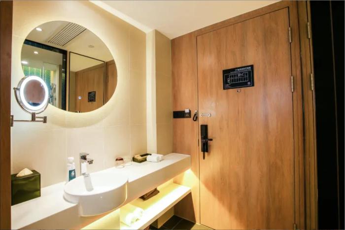 Atour Light Xiamen Railway Station