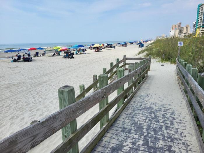 Crescent Vintage Cottage