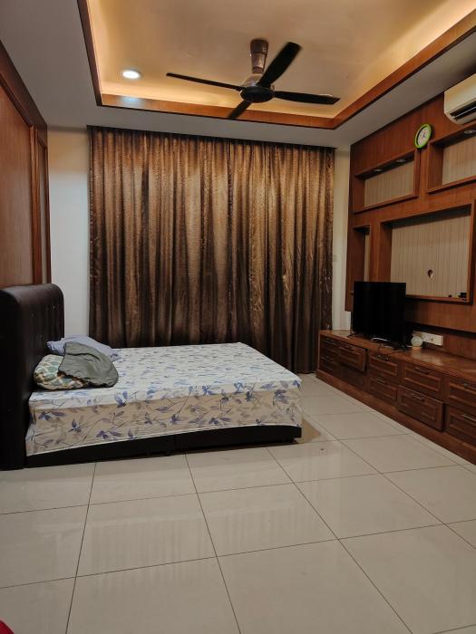 Dcarlton seaview apartment