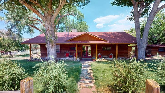 Pack Creek ~ Road House