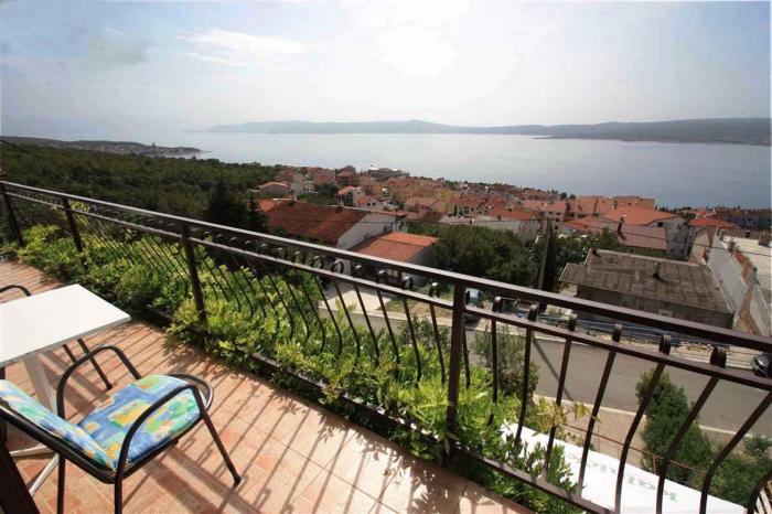 Three-Bedroom Apartment in Crikvenica XII