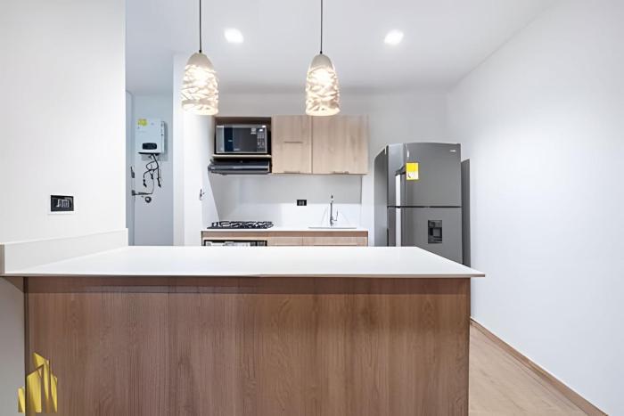 Class 48 Apt 2201 - Apt en Sabaneta con balcón privado