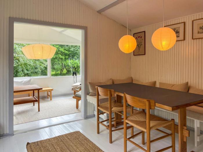Nature-Rich 60S Holiday Home By Isefjord